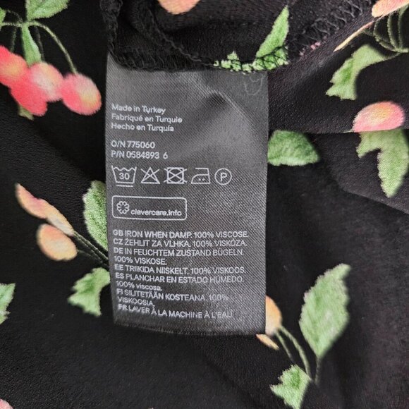 🔥H&M V Neck Sleeveless Retro Cherry Fruit Cut Out Midi Dress - Picture 6 of 10